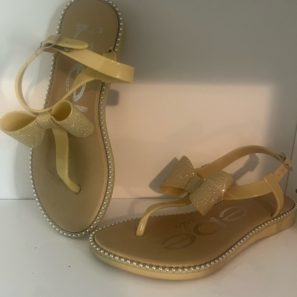 bebe girls Sandals with Bow